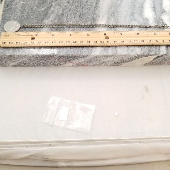 Vintage Kelly Waters Hand Engraved Pewter Pendant Necklace, Silver Tone, Estate - Picture 3 of 4